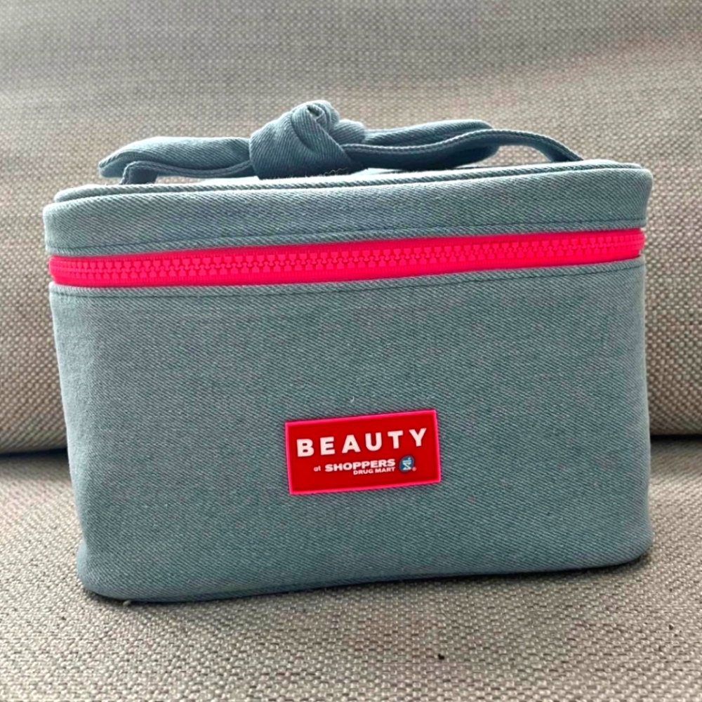 brand new cosmetic case